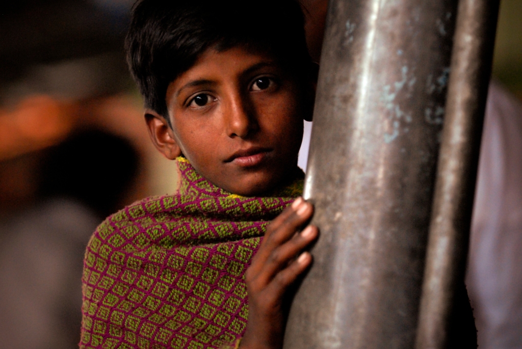 Photo of a child in Pushkar, India.