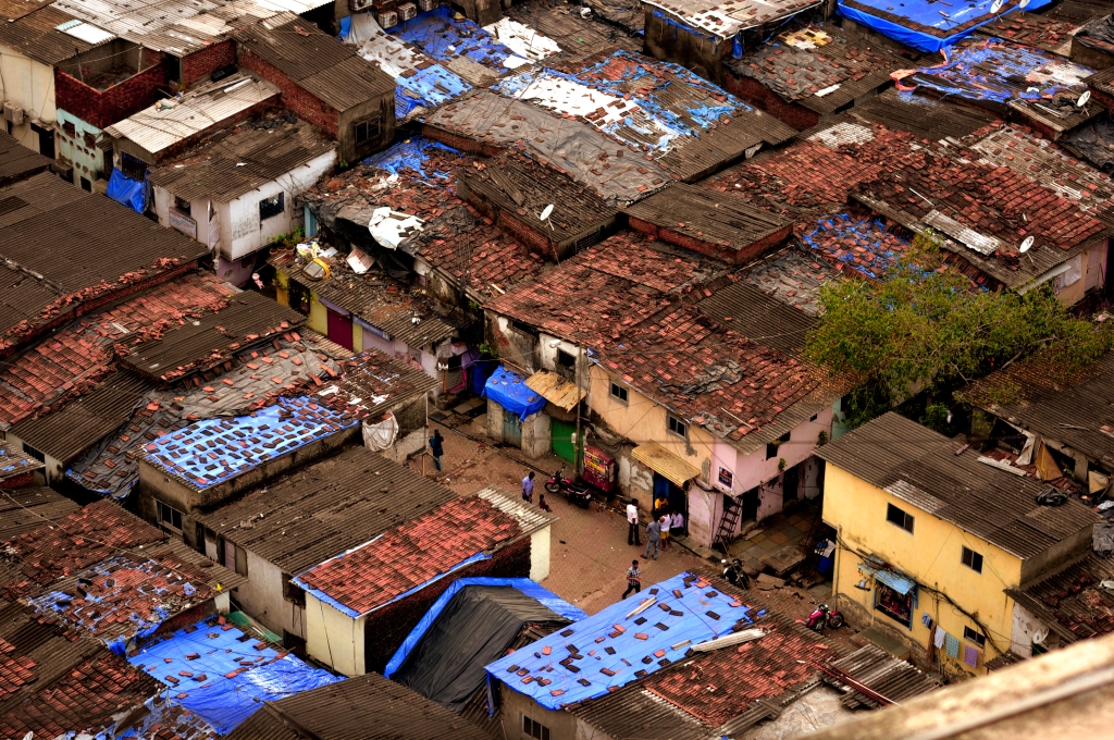 Photo of tin shacks in Dharavi, India.
